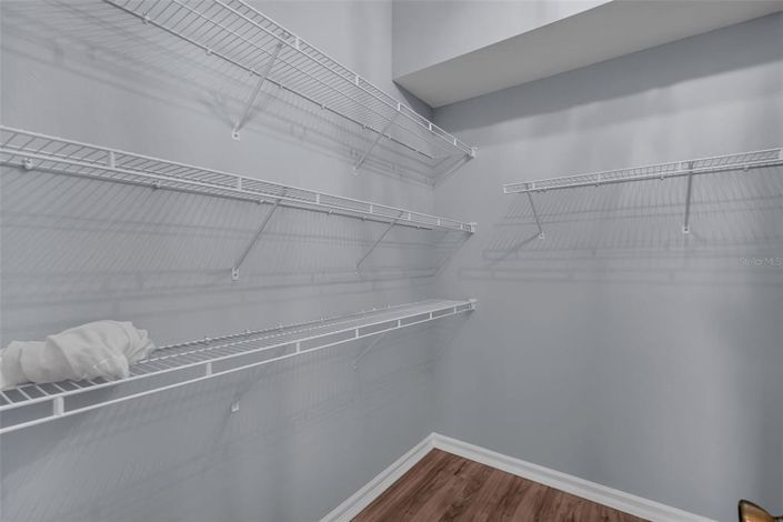 Image No.29-4 Bed House for sale