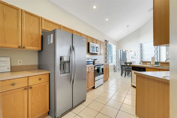 Image No.16-5 Bed House for sale