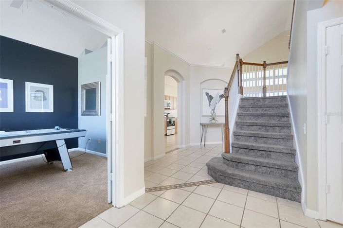 Image No.6-5 Bed House for sale