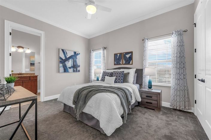 Image No.32-5 Bed House for sale