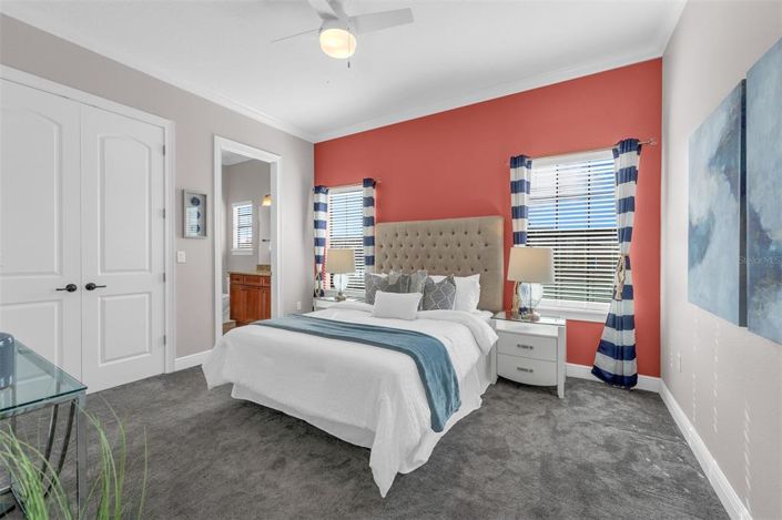 Image No.36-5 Bed House for sale