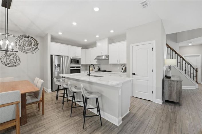 Image No.14-5 Bed House for sale