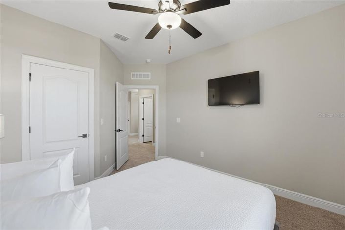 Image No.34-5 Bed House for sale