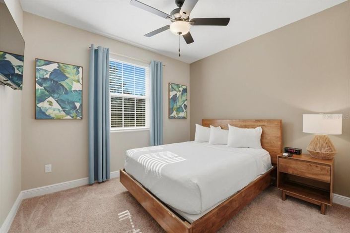 Image No.38-5 Bed House for sale