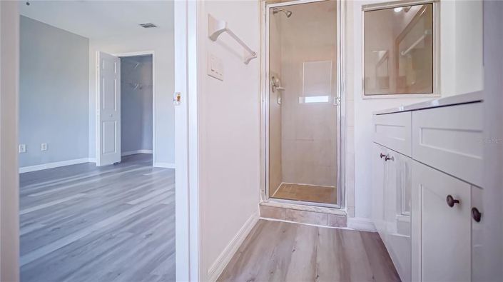 Image No.12-3 Bed Townhouse for sale