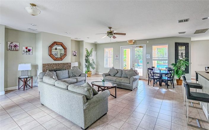 Image No.27-3 Bed Townhouse for sale