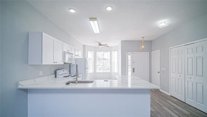 Image No.3-3 Bed Townhouse for sale