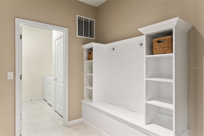 Image No.19-8 Bed House for sale