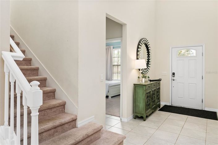 Image No.3-8 Bed House for sale