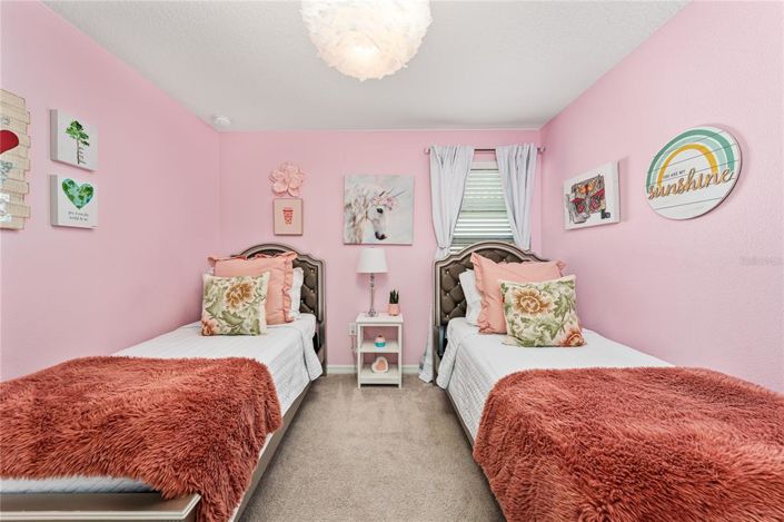 Image No.32-8 Bed House for sale