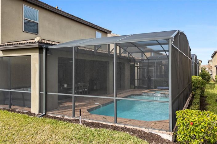 Image No.54-8 Bed House for sale