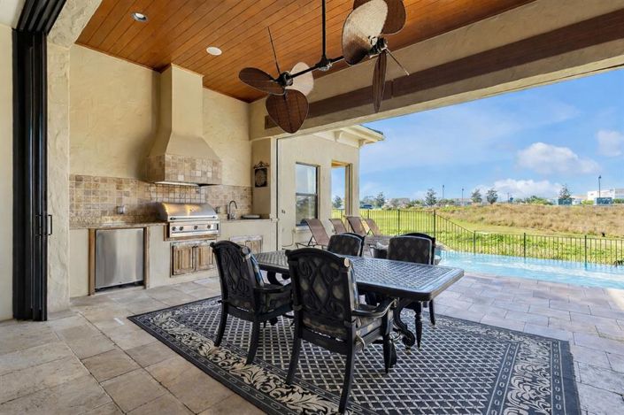 Image No.26-5 Bed House for sale