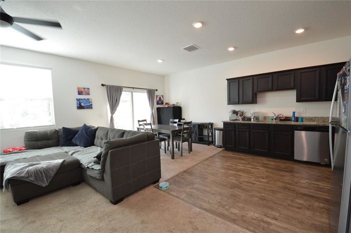 Image No.4-3 Bed Townhouse for sale