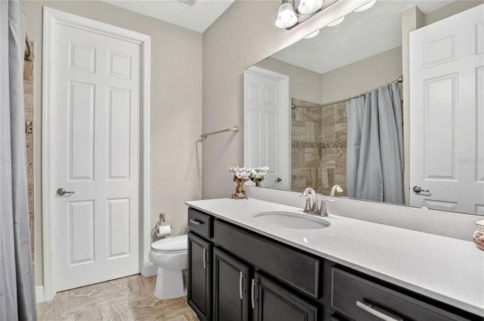 Image No.32-5 Bed House for sale