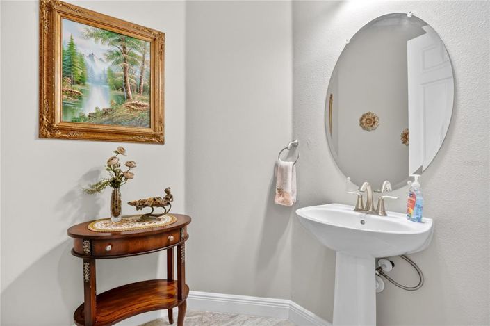 Image No.46-5 Bed House for sale