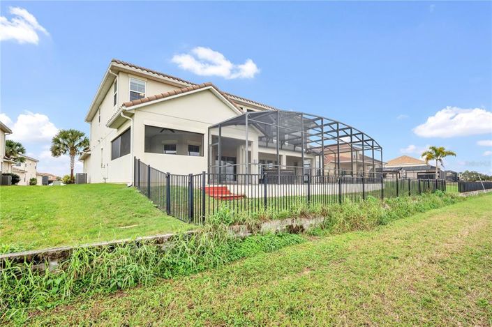 Image No.48-5 Bed House for sale