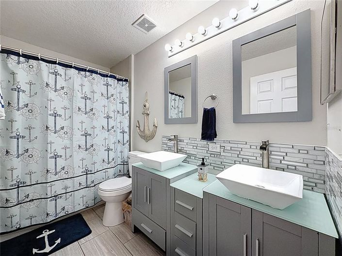 Image No.16-5 Bed House for sale