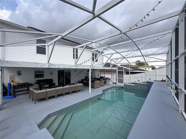 Image No.20-5 Bed House for sale