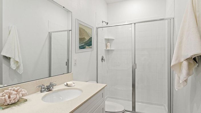 Image No.8-4 Bed House for sale