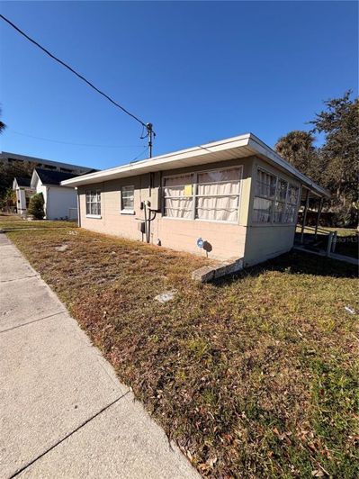 Image No.12-2 Bed House for sale