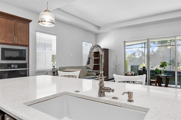 Image No.8-3 Bed House for sale