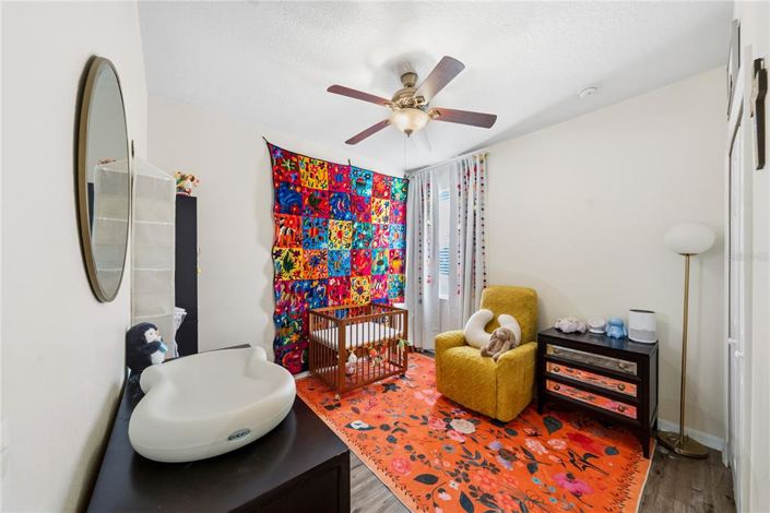 Image No.16-4 Bed House for sale