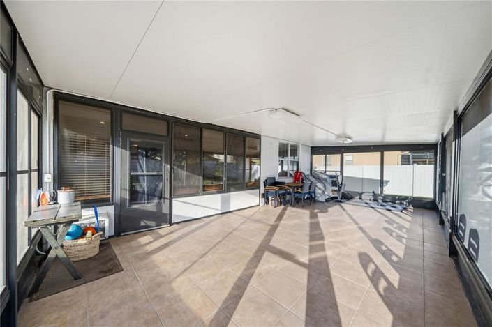 Image No.23-4 Bed House for sale