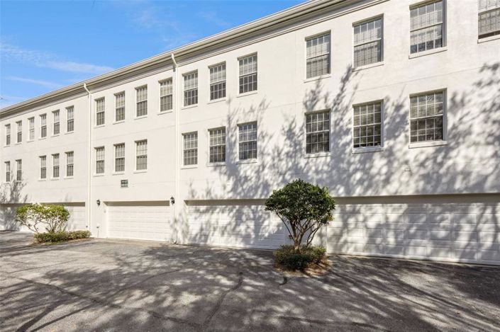 Image No.41-Maison de ville de 2 chambres à vendre à Saint John