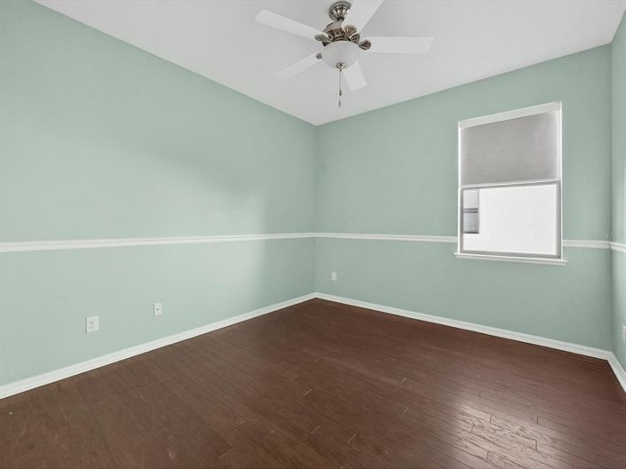 Image No.25-4 Bed House for sale