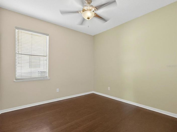 Image No.27-4 Bed House for sale