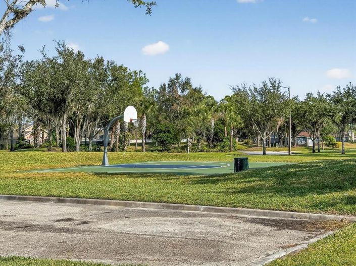 Image No.46-4 Bed House for sale