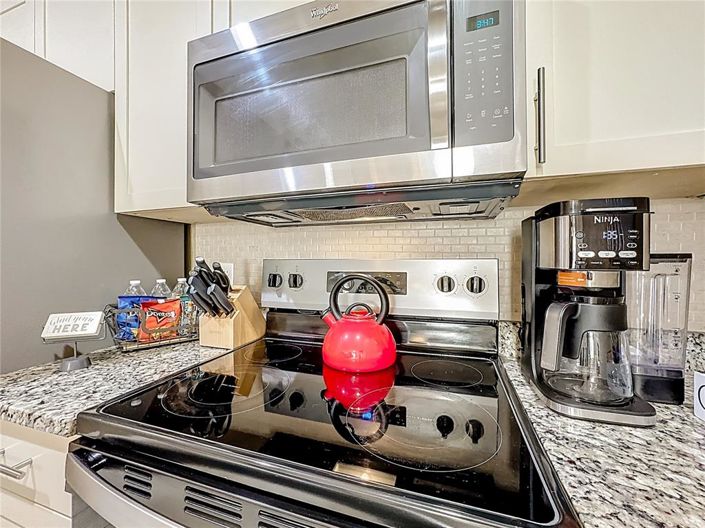 Image No.11-3 Bed Townhouse for sale