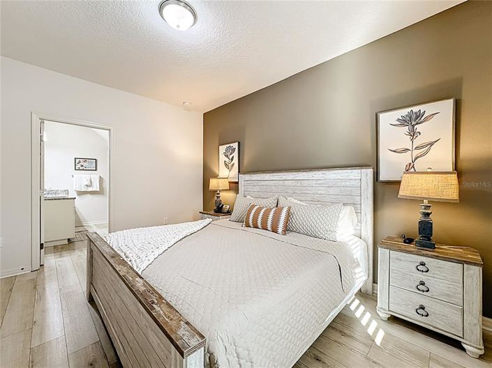 Image No.22-3 Bed Townhouse for sale