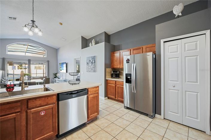 Image No.15-Maison de 4 chambres à vendre à Saint John