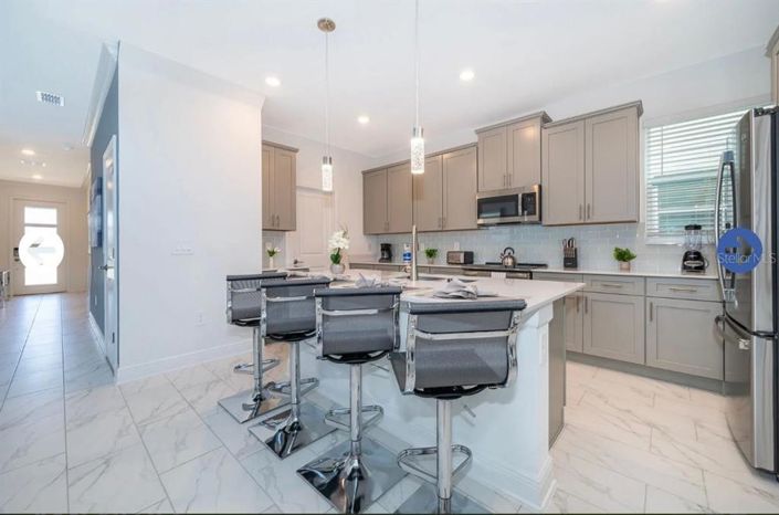 Image No.12-5 Bed House for sale