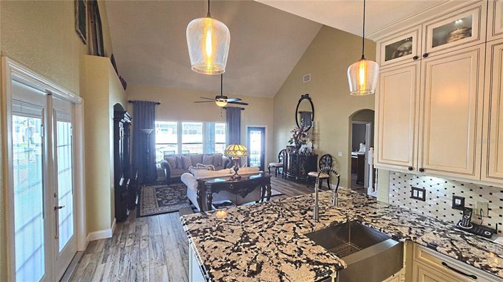 Image No.35-4 Bed House for sale