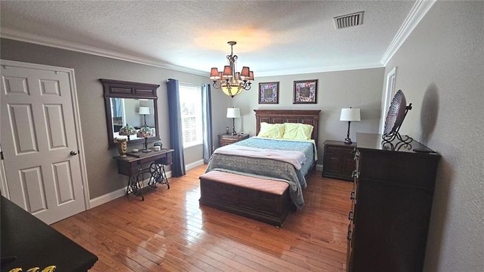 Image No.59-4 Bed House for sale