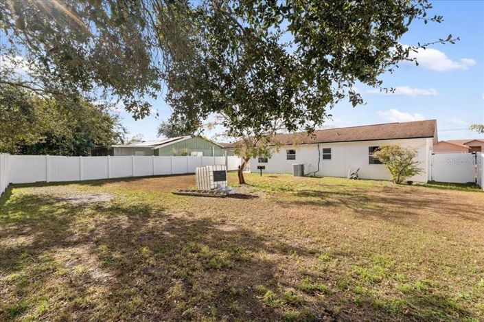 Image No.17-Maison de 2 chambres à vendre à Saint John