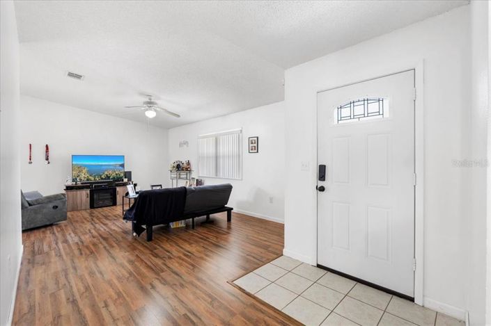 Image No.2-Maison de 2 chambres à vendre à Saint John