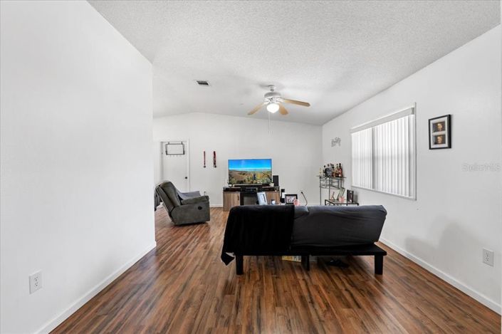 Image No.3-Maison de 2 chambres à vendre à Saint John