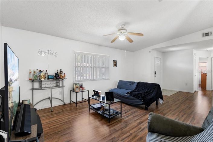 Image No.7-Maison de 2 chambres à vendre à Saint John