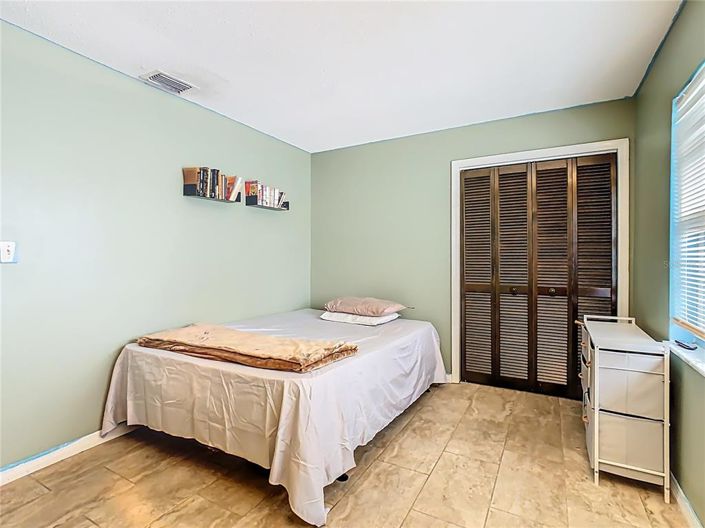 Image No.29-3 Bed House for sale