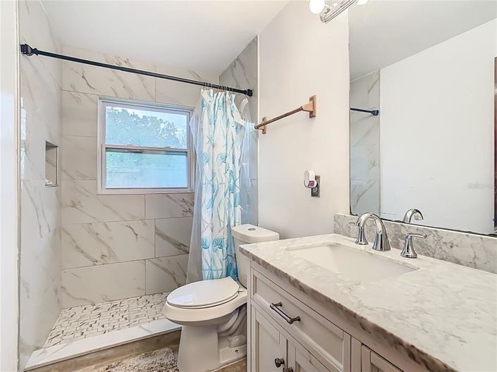 Image No.31-3 Bed House for sale