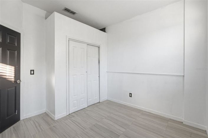 Image No.24-5 Bed House for sale