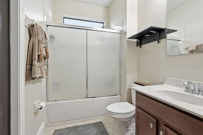 Image No.27-5 Bed House for sale