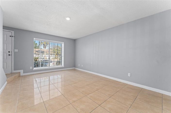 Image No.10-Maison de ville de 2 chambres à vendre à Saint John