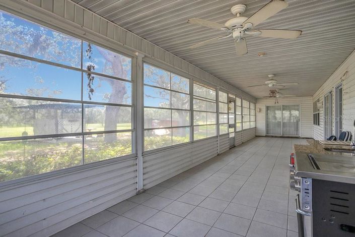 Image No.34-3 Bed House for sale