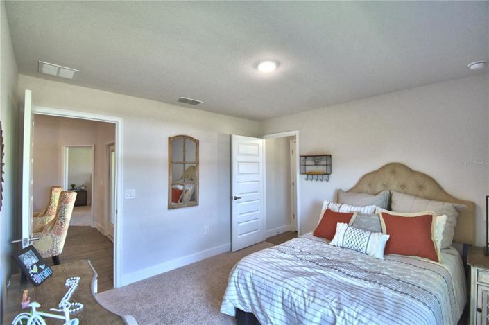 Image No.33-4 Bed House for sale