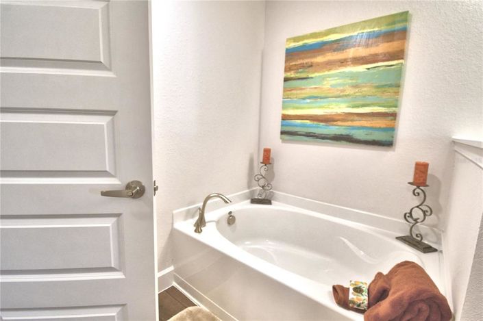 Image No.45-4 Bed House for sale