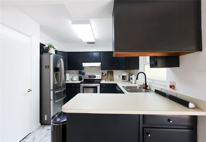 Image No.10-2 Bed House for sale